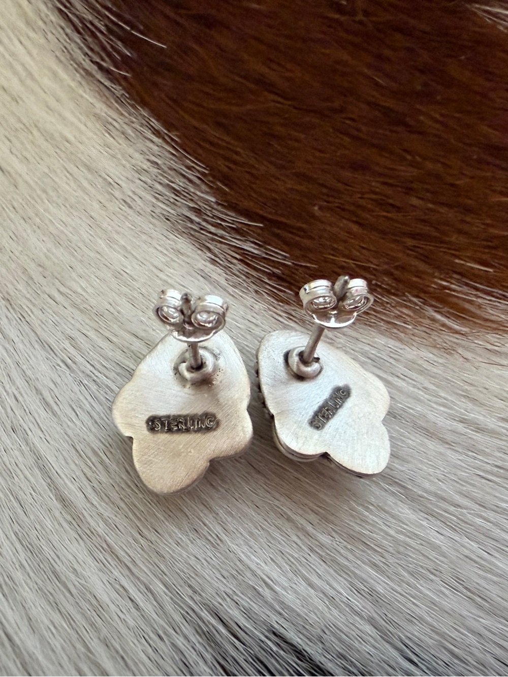 ❤️White Buffalo Stud Teardrop Earrings Matte Brushed Sterling Navajo Style .58”L - Picture 7 of 15